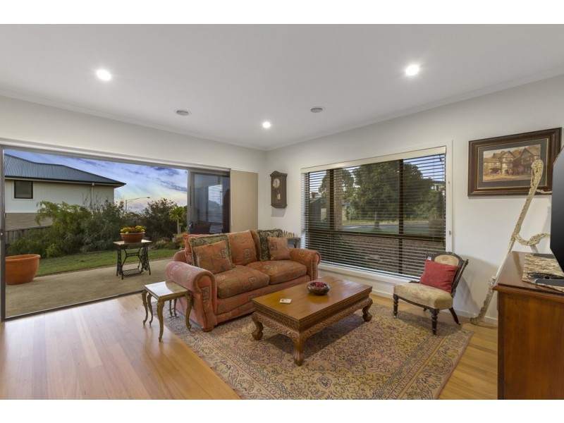 2 The Rise, Portarlington VIC 3223