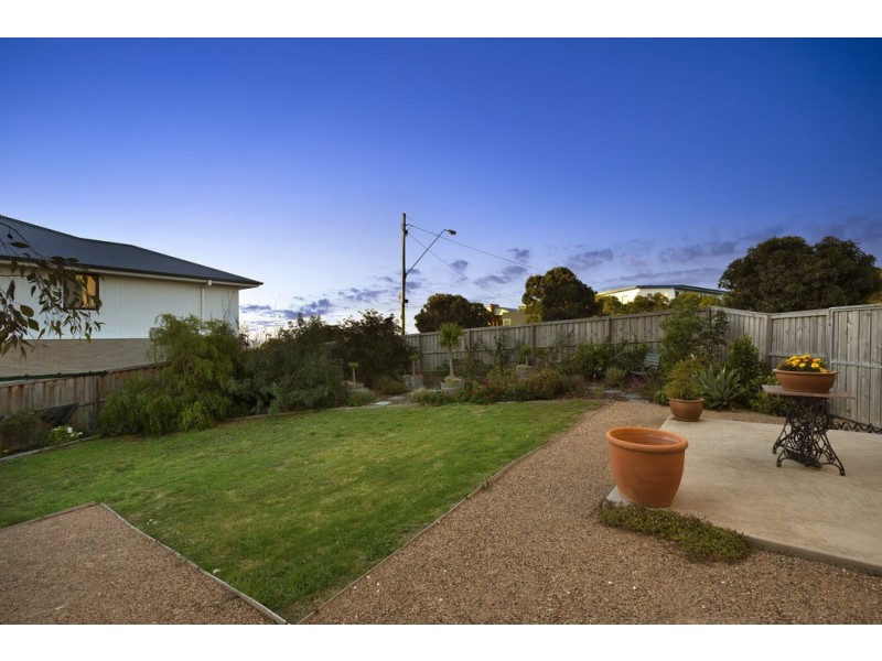 2 The Rise, Portarlington VIC 3223