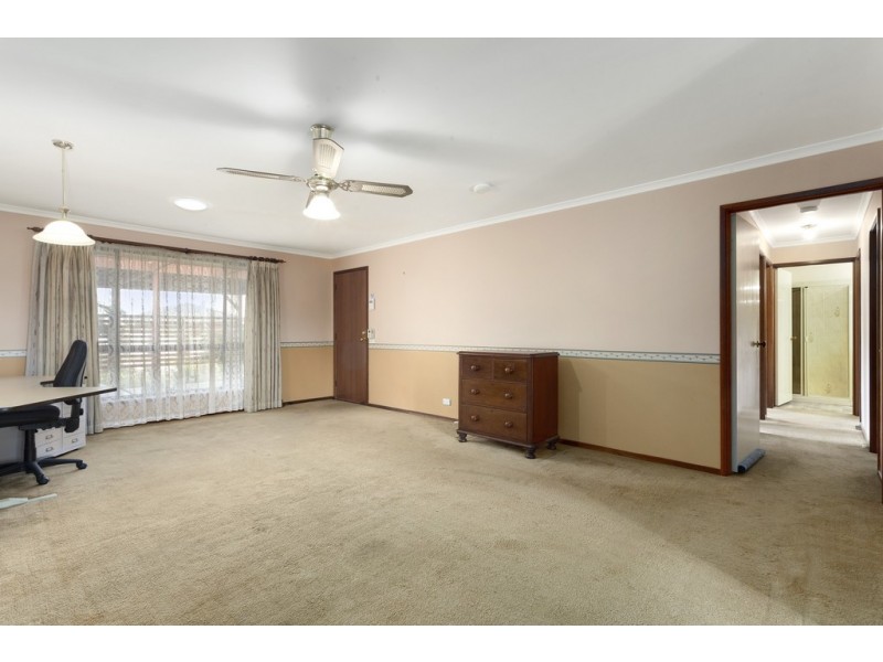 11 Coorumby Avenue, Clifton Springs VIC 3222