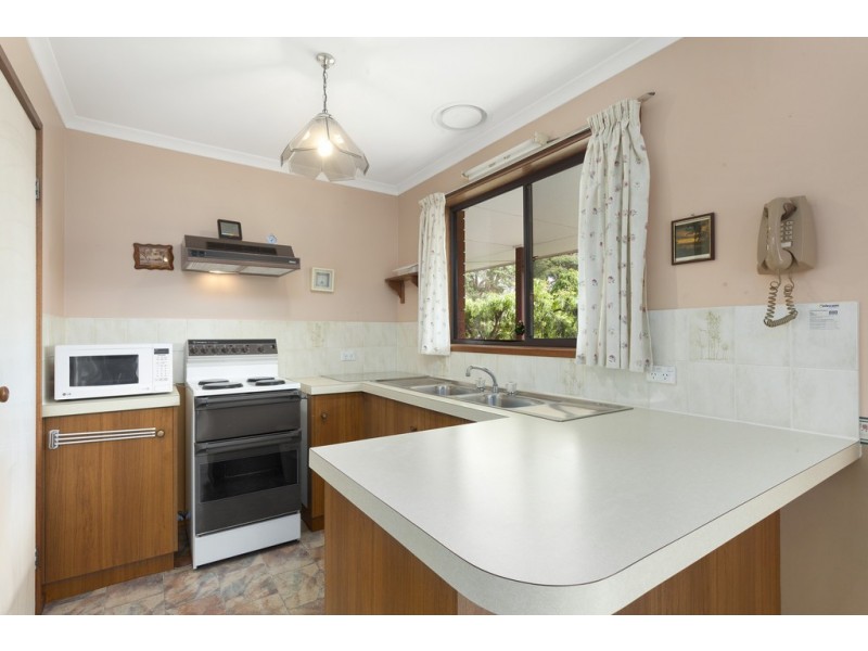 11 Coorumby Avenue, Clifton Springs VIC 3222