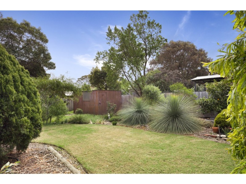 11 Coorumby Avenue, Clifton Springs VIC 3222