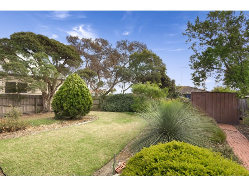 11 Coorumby Avenue, Clifton Springs VIC 3222