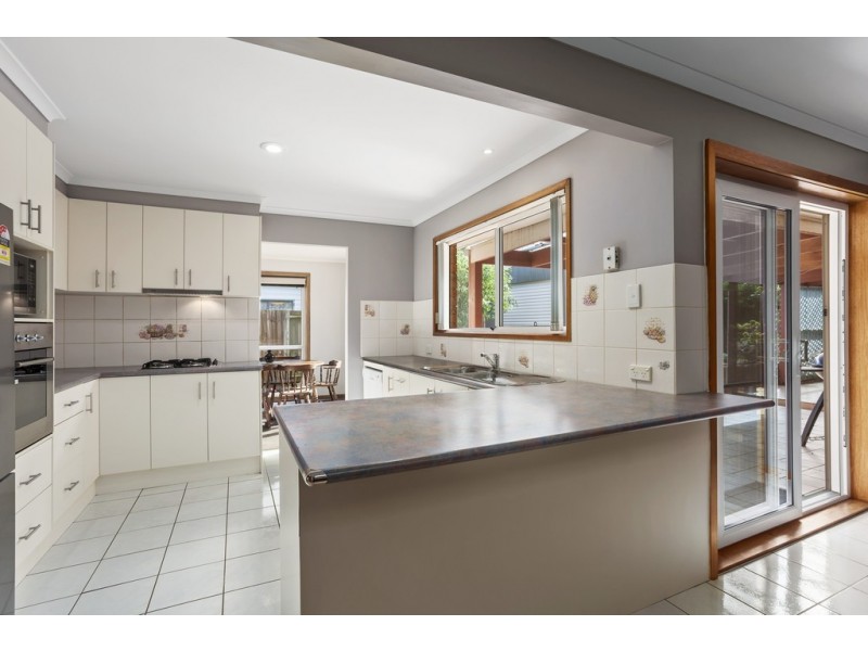 30 Carolanne Drive, Drysdale VIC 3222