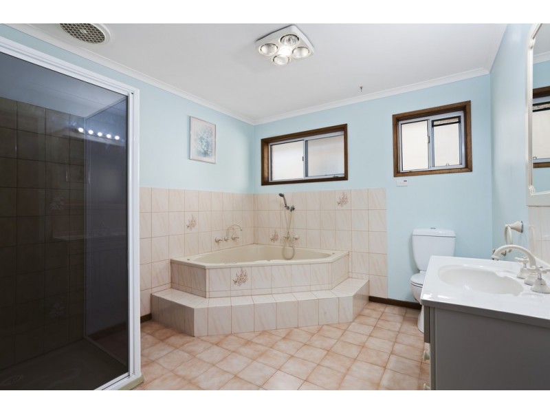 30 Carolanne Drive, Drysdale VIC 3222