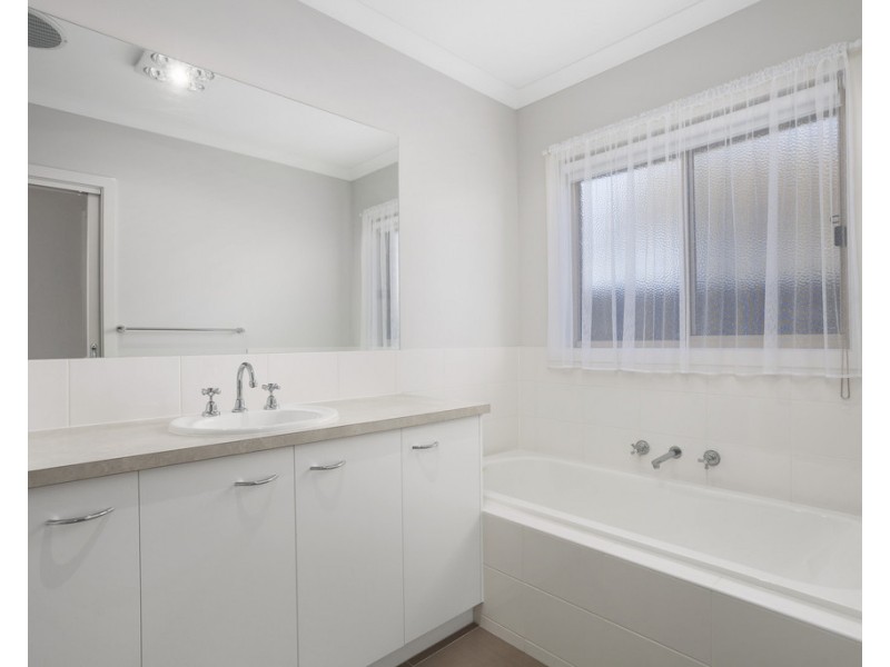 Unit 4/15 Parkway Place, Clifton Springs VIC 3222