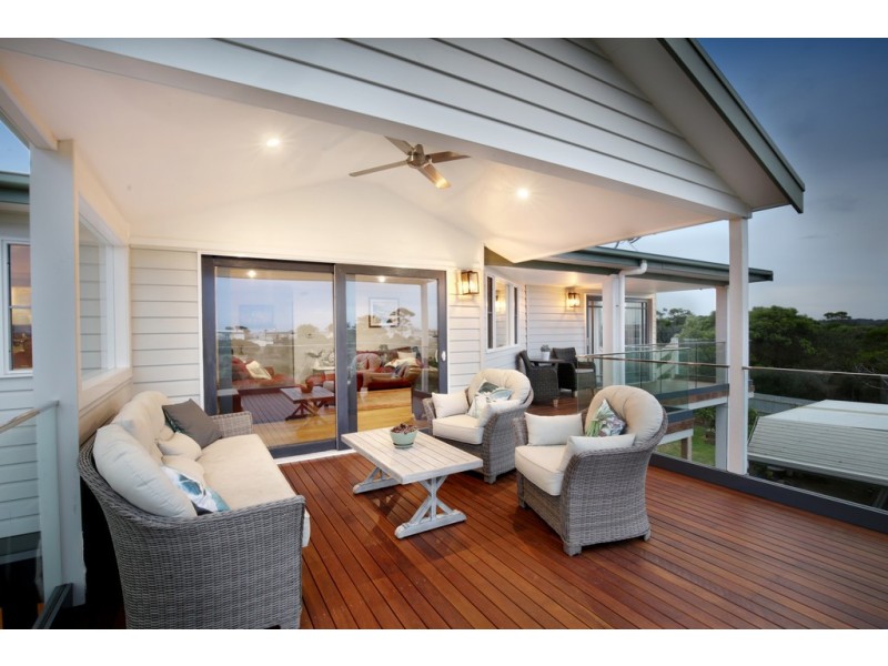 11 Rhonda Avenue, St Leonards VIC 3223