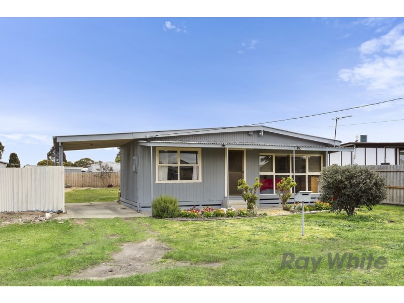 6 Wattletree Avenue, St Leonards VIC 3223