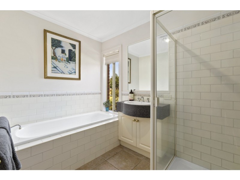 51 Whitcombes Road, Clifton Springs VIC 3222
