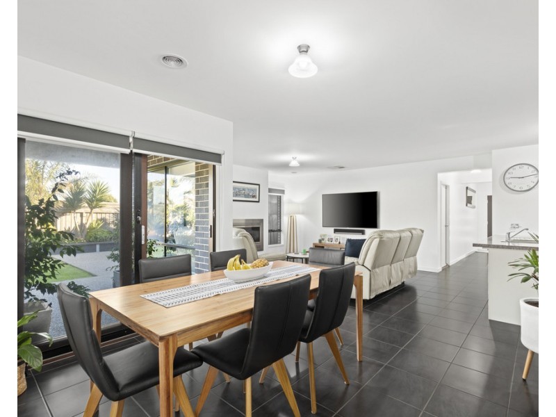 33 Centennial Boulevard, Curlewis VIC 3222