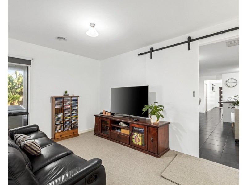 33 Centennial Boulevard, Curlewis VIC 3222