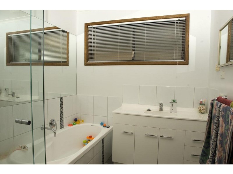 49 Boonderabbi Drive, Clifton Springs VIC 3222