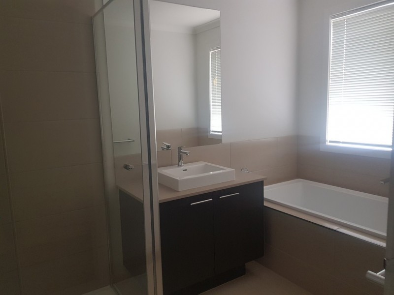 48 Newfields Drive, Drysdale VIC 3222