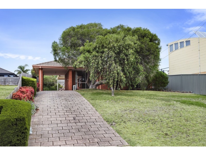 74 Bunganowee Drive, Clifton Springs VIC 3222