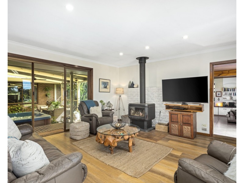 214-216 Murradoc Road, Drysdale VIC 3222