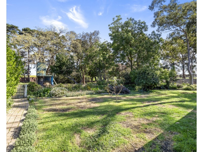 214-216 Murradoc Road, Drysdale VIC 3222