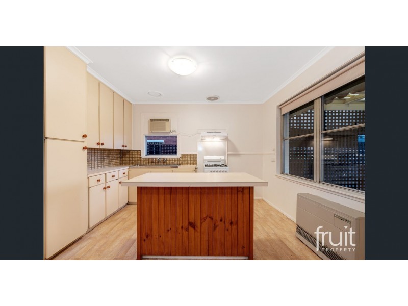 157 St Albans Road, Thomson VIC 3219