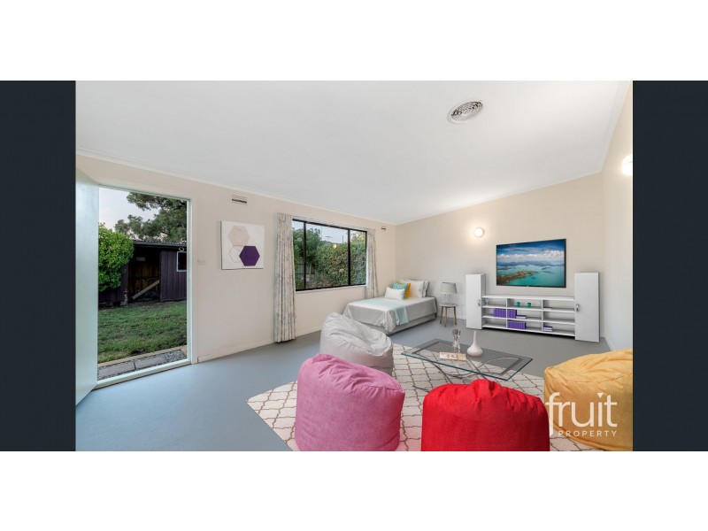 157 St Albans Road, Thomson VIC 3219