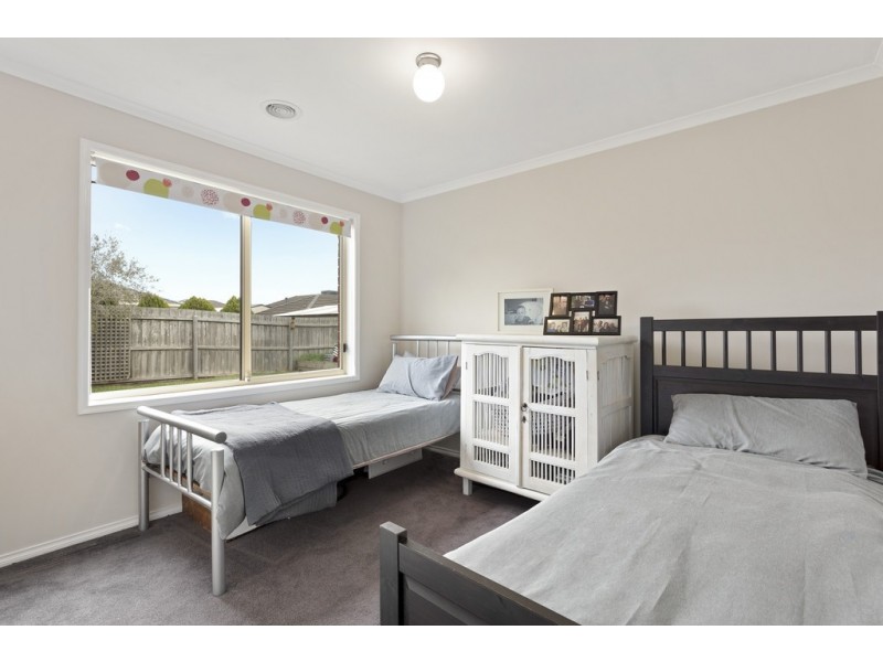 16 Bayvista Parade, Drysdale VIC 3222