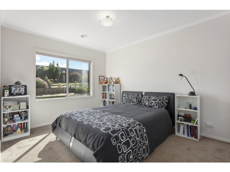 22 Eastwood Crescent, Drysdale VIC 3222