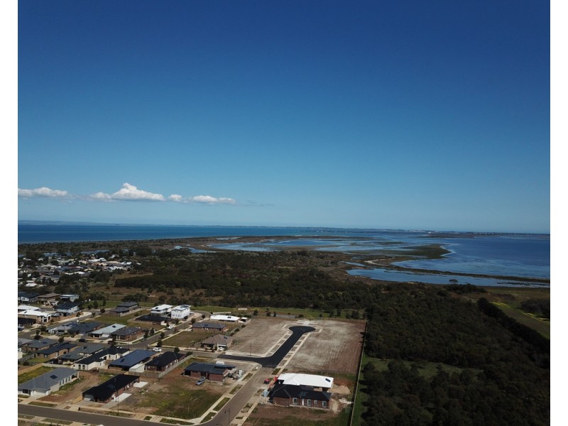 29 (Lot 66) Jacana Drive, St Leonards VIC 3223