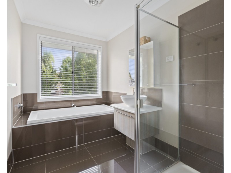 31 Creekside Drive, Curlewis VIC 3222