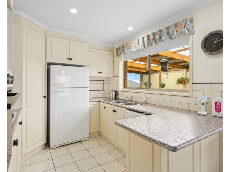 6 Boolarra Avenue, Clifton Springs VIC 3222