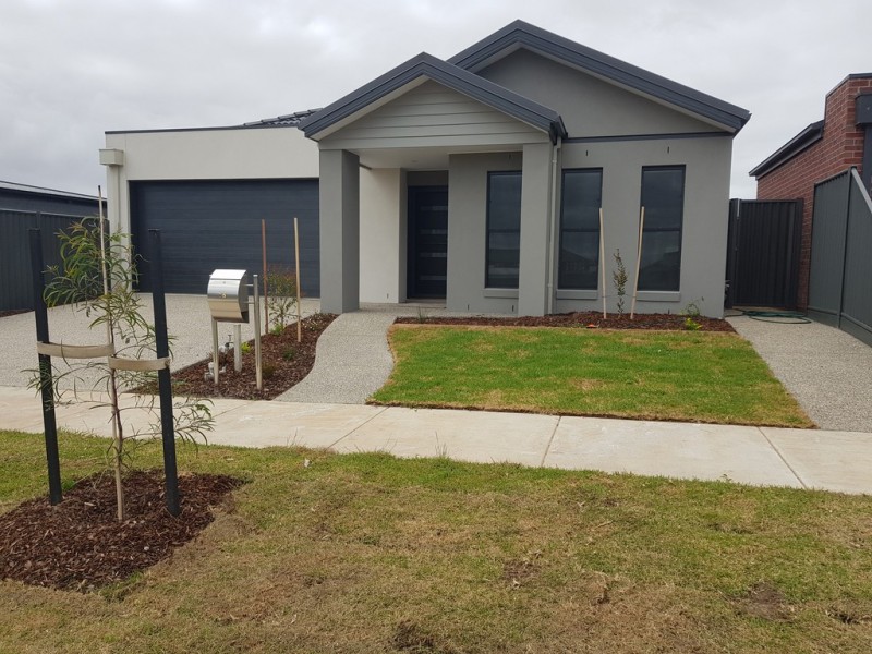 18 Capstan Crescent, Curlewis VIC 3222