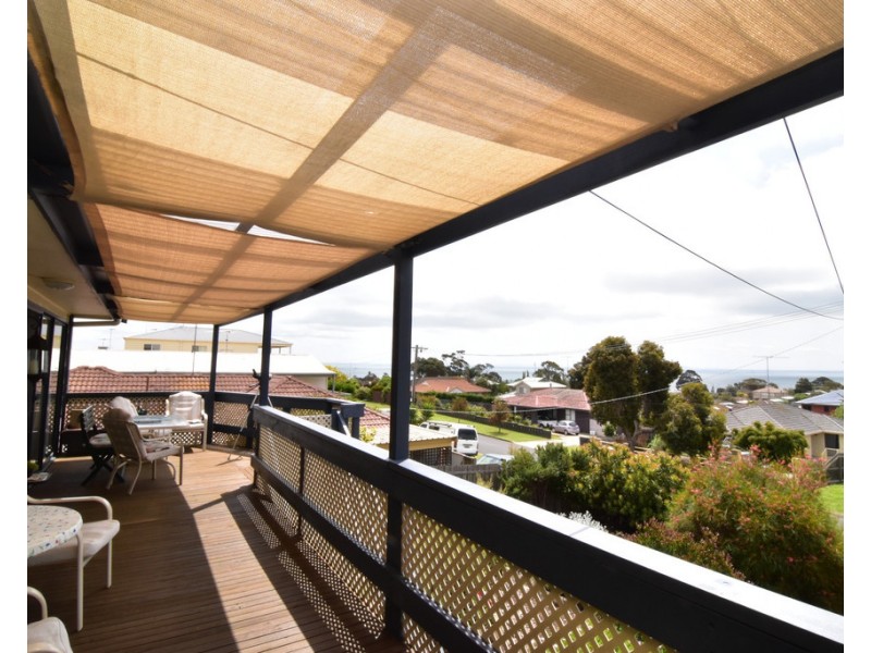 16 Maraboora Avenue, Clifton Springs VIC 3222