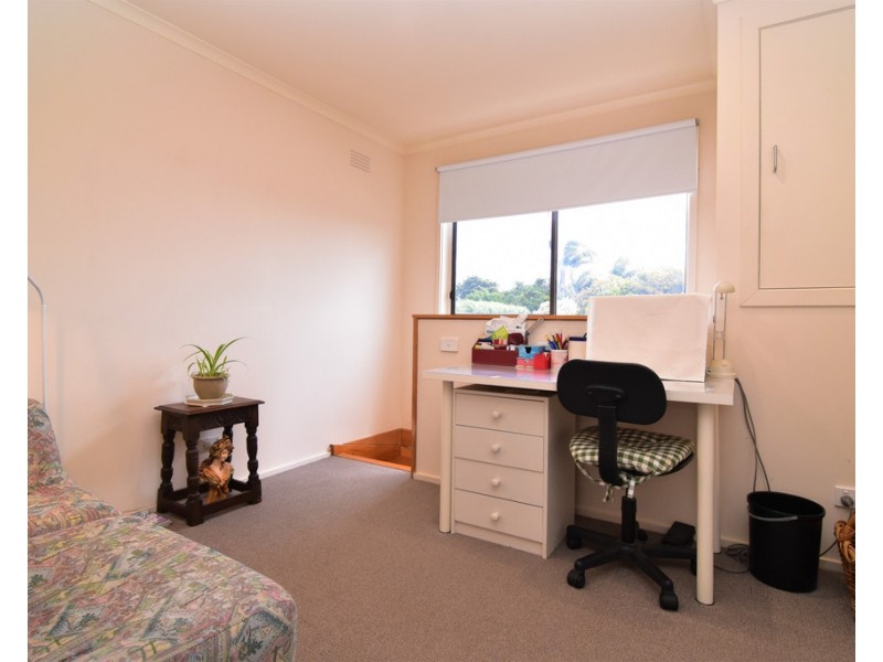 16 Maraboora Avenue, Clifton Springs VIC 3222