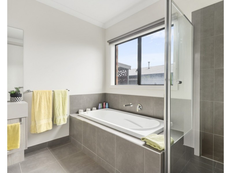 7 Seashell Place, Curlewis VIC 3222