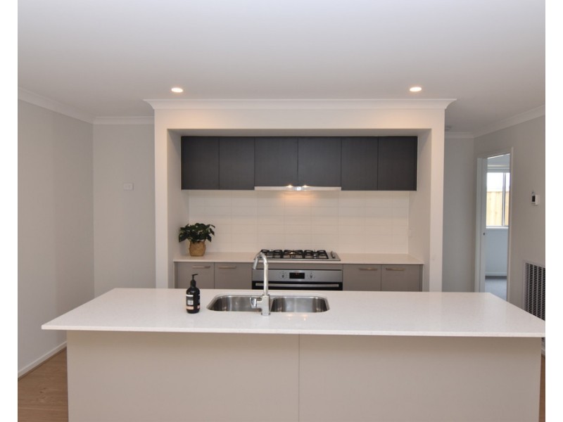 13 Oceania Drive, Curlewis VIC 3222