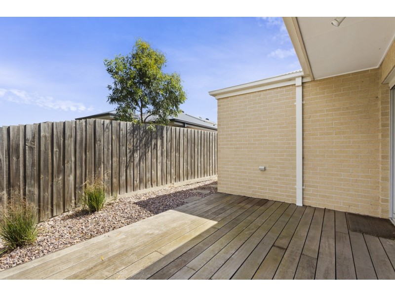 12 Seamist Court, Indented Head VIC 3223