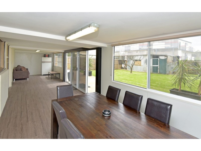 5 Rhonda Avenue, St Leonards VIC 3223