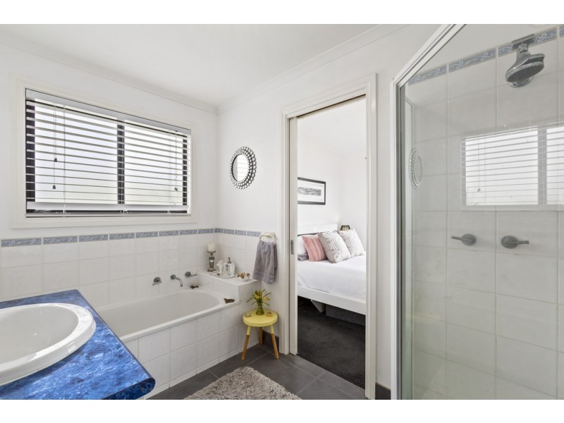 51 Bay Shore Avenue, Clifton Springs VIC 3222