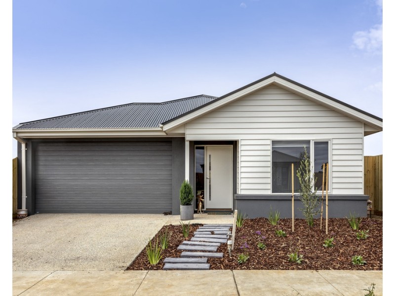 53 Miranda Crescent, St Leonards VIC 3223