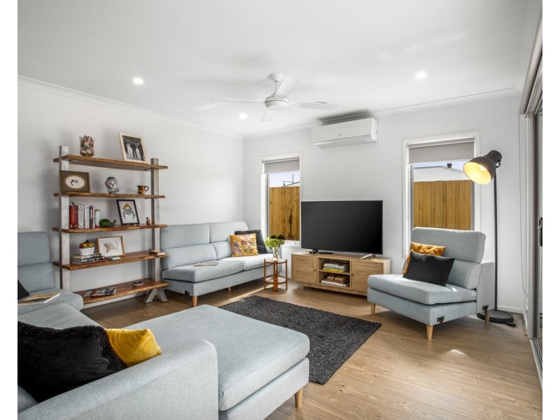 53 Miranda Crescent, St Leonards VIC 3223