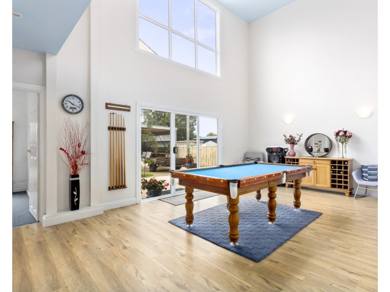 18 Gilbert Street, St Leonards VIC 3223