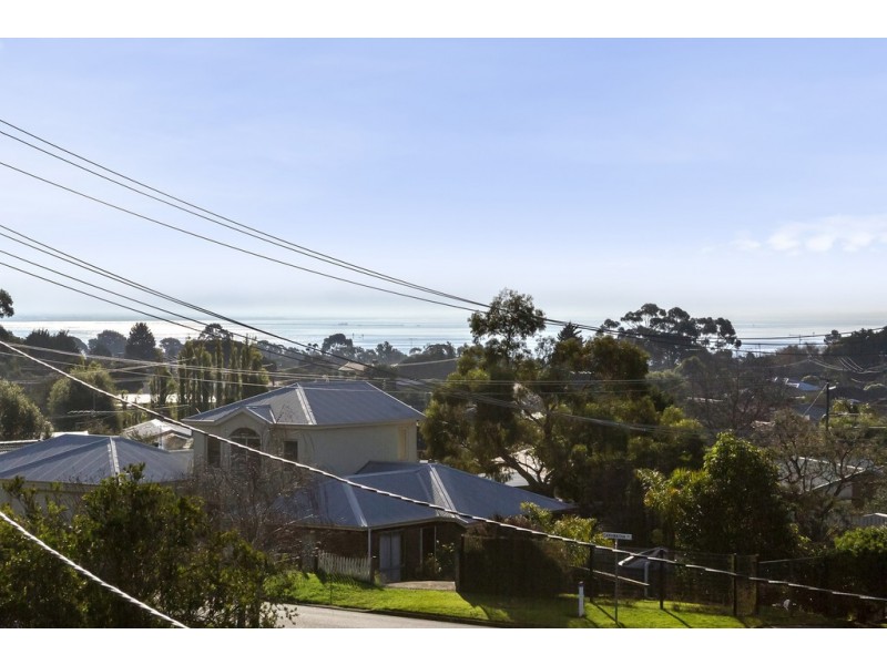 15 Dumburra Avenue, Clifton Springs VIC 3222