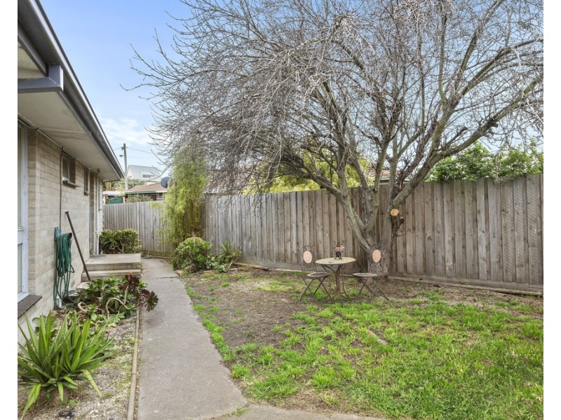 15 Bay Shore Avenue, Clifton Springs VIC 3222