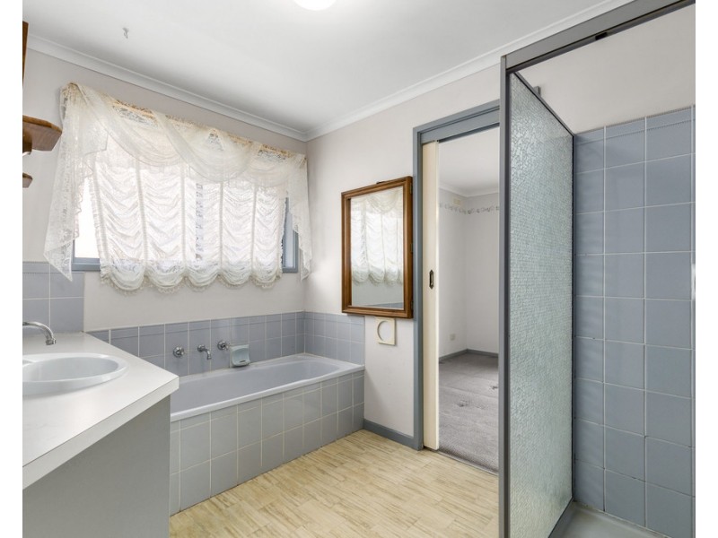 1 Dundundra Drive, Clifton Springs VIC 3222