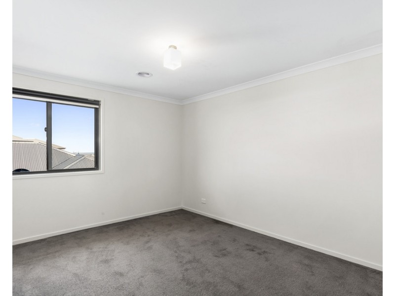 1 Love Street, Curlewis VIC 3222