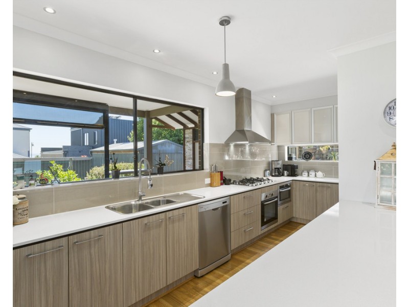 9 Bonavista Way, Curlewis VIC 3222