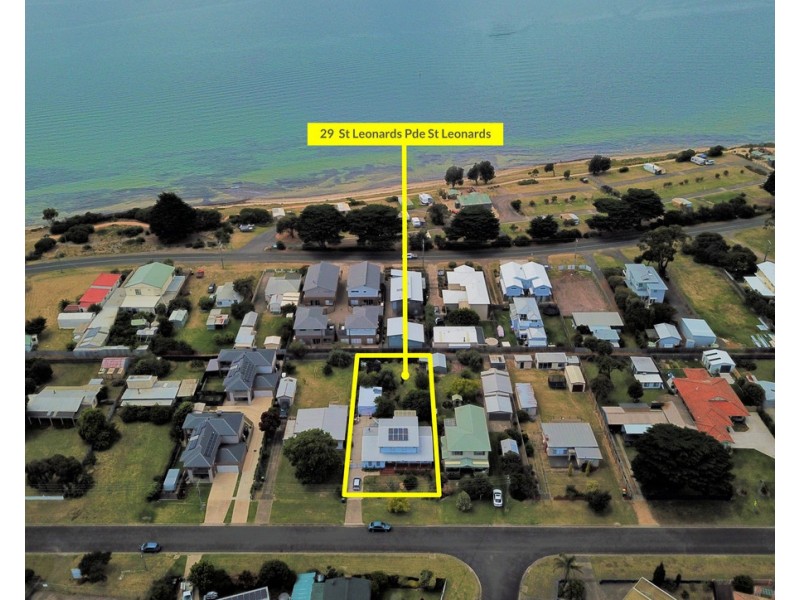 29 St Leonards Parade, St Leonards VIC 3223