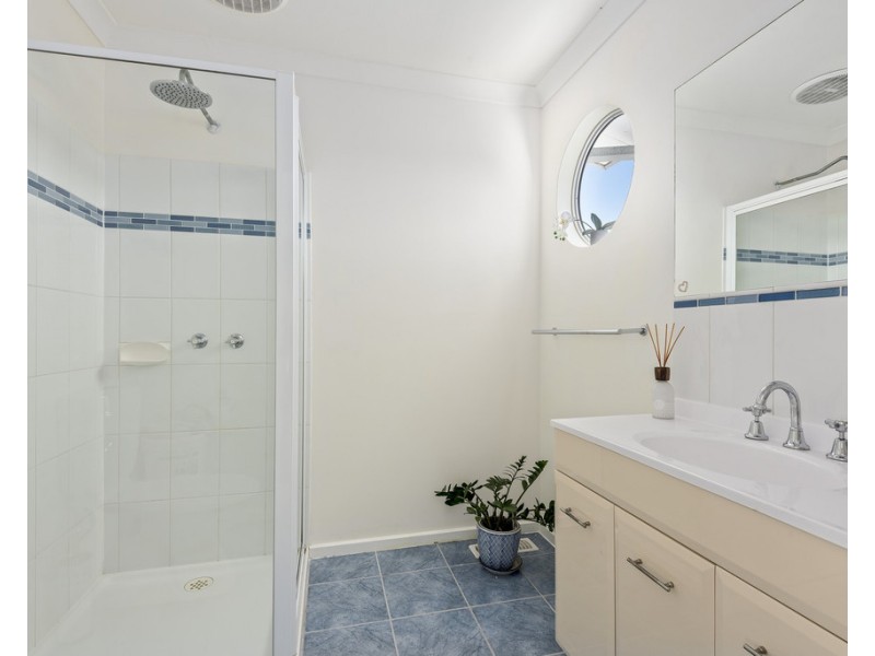 29 St Leonards Parade, St Leonards VIC 3223