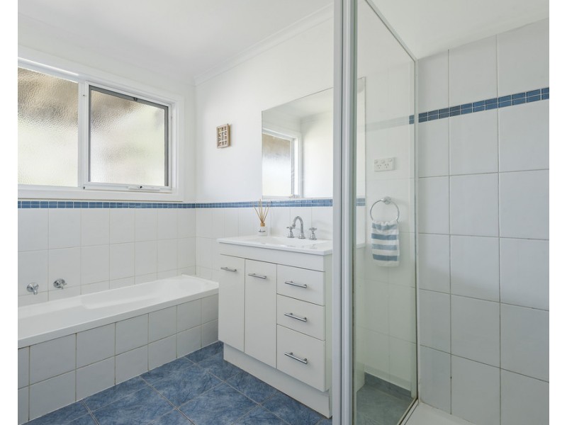 29 St Leonards Parade, St Leonards VIC 3223