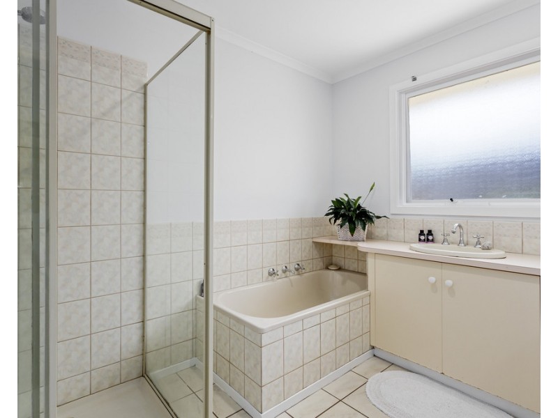 19 Caravel Avenue, Clifton Springs VIC 3222