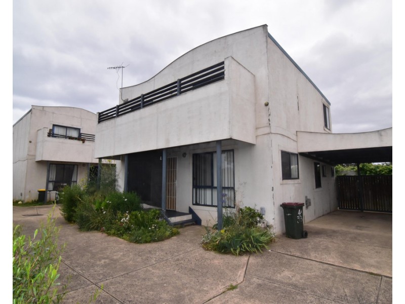 Unit 4, 38 Ward Street, St Leonards VIC 3223