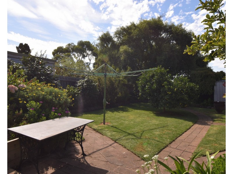 27 Panpandi Drive, Clifton Springs VIC 3222