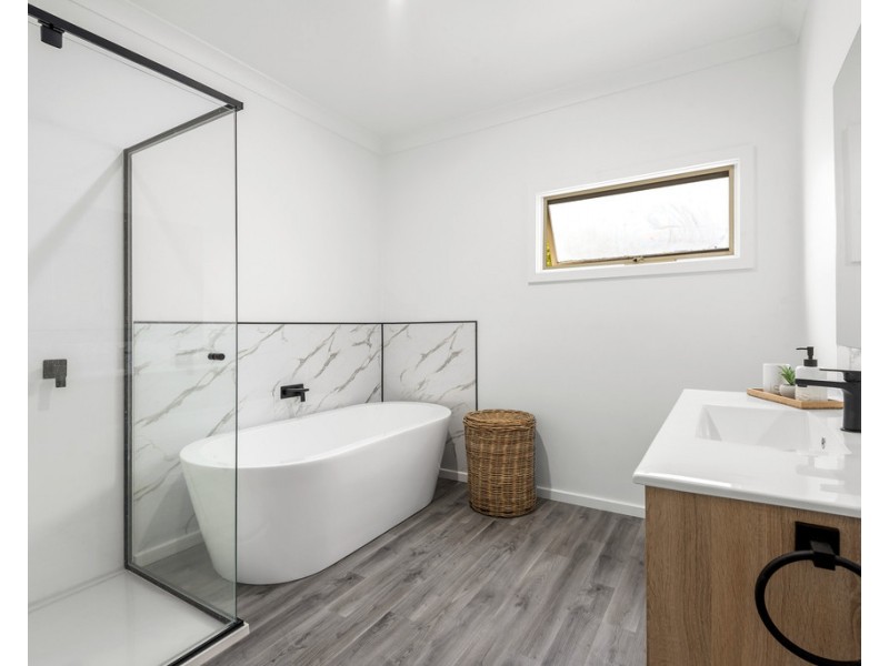 30 Amarina Road, Clifton Springs VIC 3222