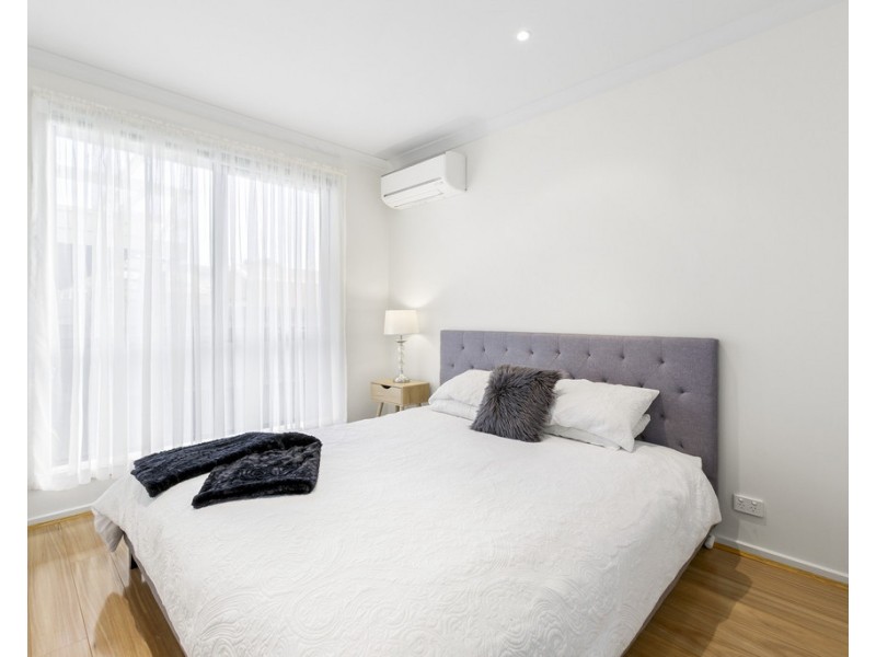 2/13 Gregory Court, Indented Head VIC 3223